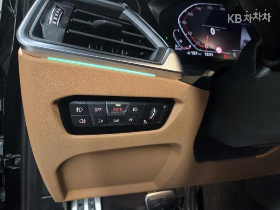 BMW - 3-Series | 320 M Sport Package 13
