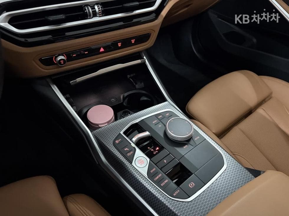 بي إم دبليو - 3-Series | 320 M Sport 14