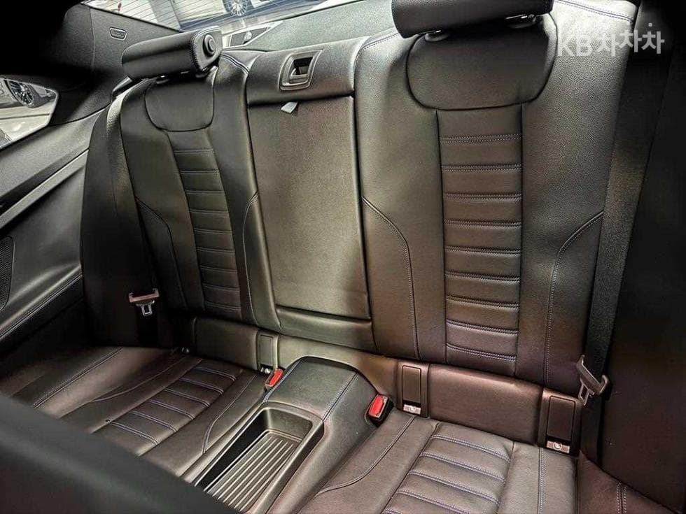 BMW - 2-Series | M240 xDrive Coupe Base 6