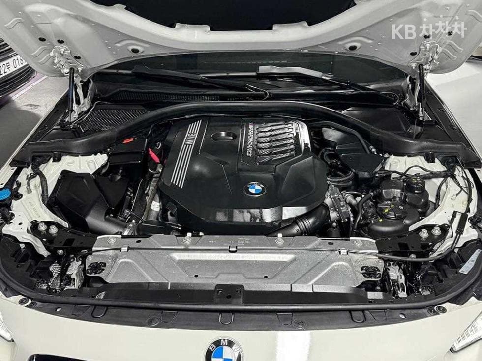 BMW - 2-Series | M240 xDrive Coupe Base 16