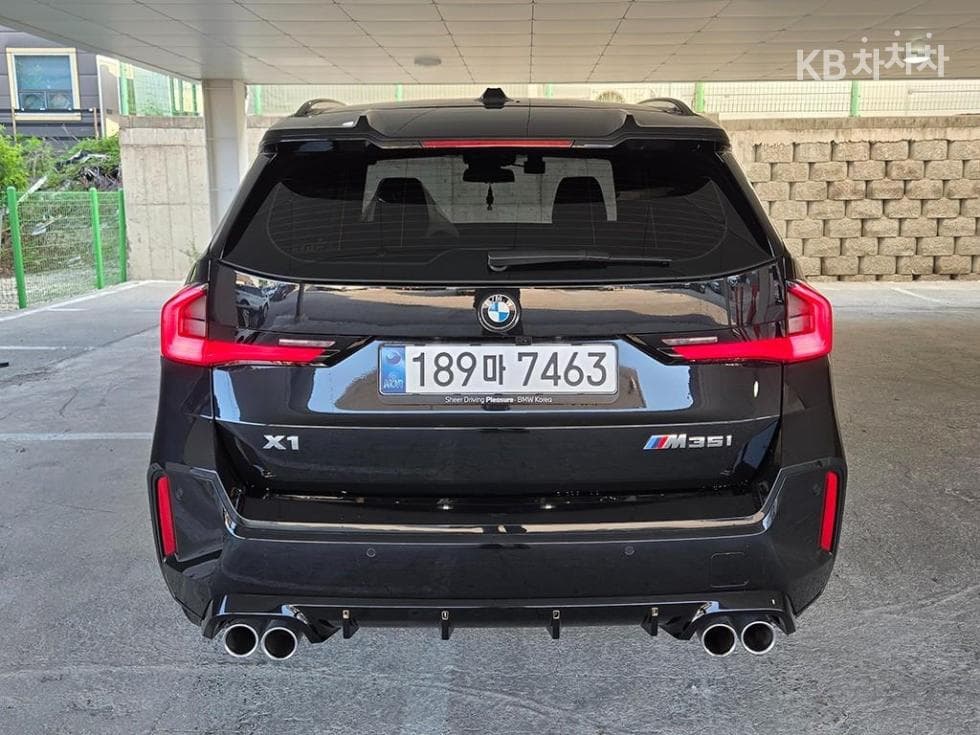 BMW - X1 | M35 xDrive Base 4
