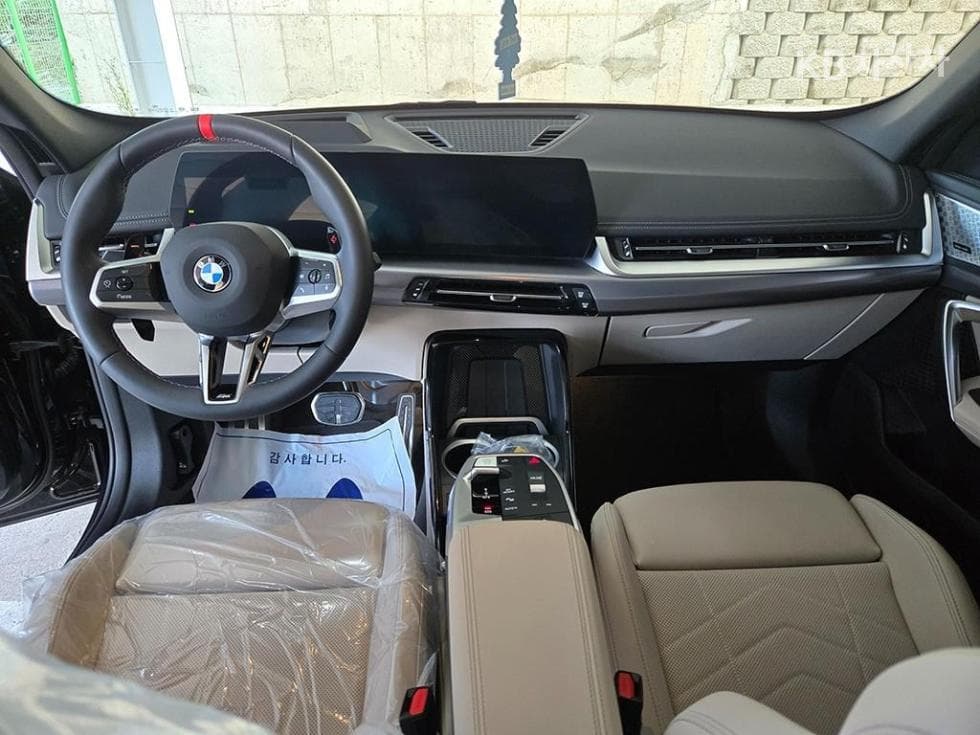 BMW - X1 | M35 xDrive Base 9