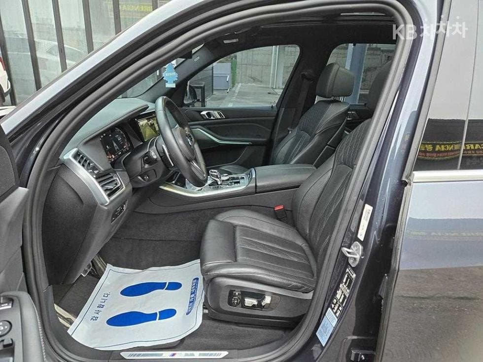 BMW - X5 | xDrive 30 M Sport 5