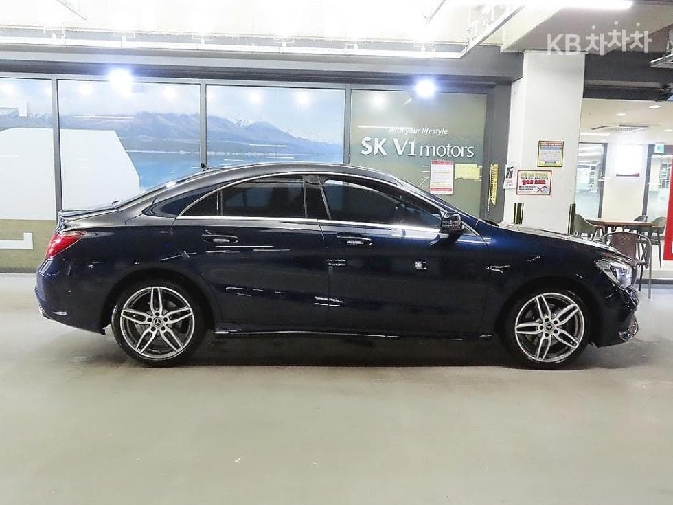 مرسيدس - CLA-Class | 220 AMG Line 3