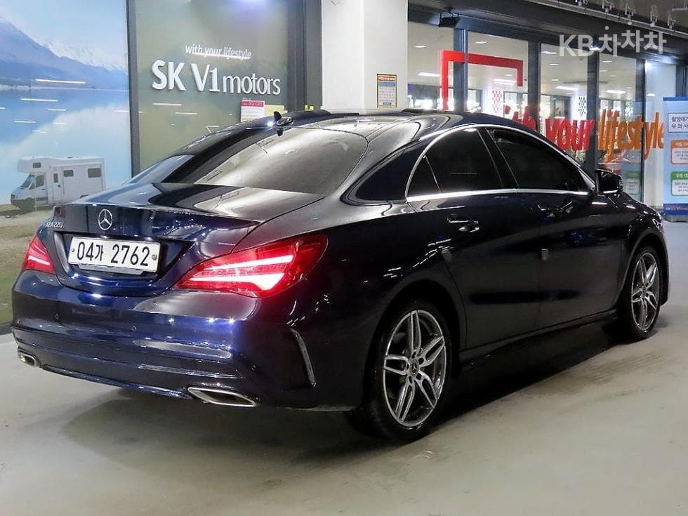 مرسيدس - CLA-Class | 220 AMG Line 4