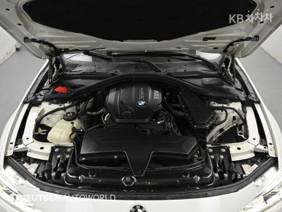 BMW - 3-Series | New 320 xDrive F30(12~) 6