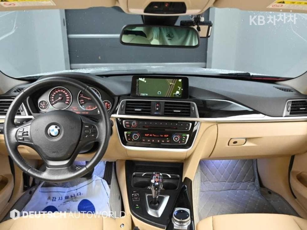 BMW - 3-Series | New 320 xDrive F30(12~) 7