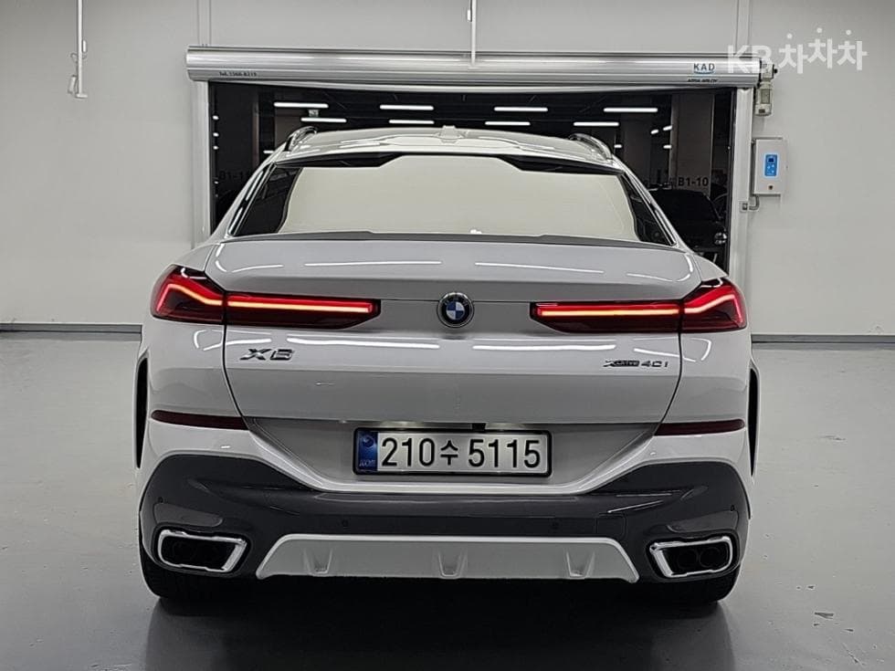 BMW - X6 | xDrive 40 M Sport Package 3