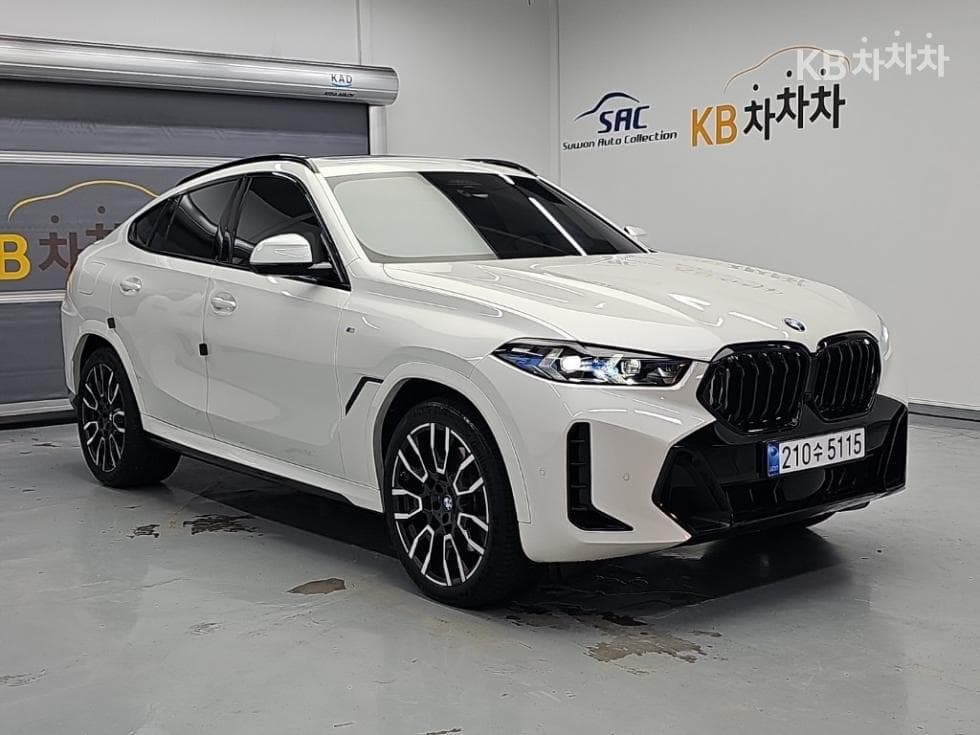 BMW - X6 | xDrive 40 M Sport Package 4