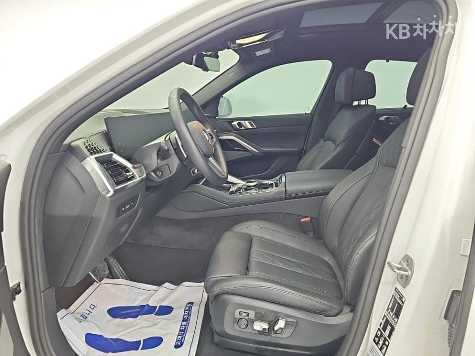 BMW - X6 | xDrive 40 M Sport Package 11