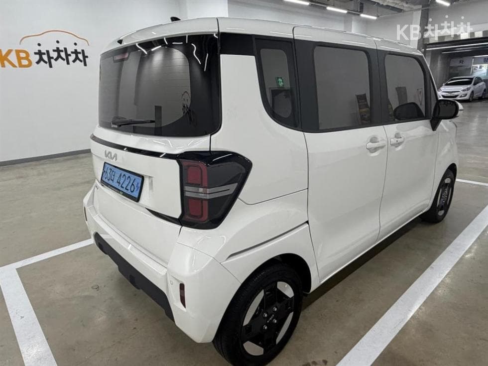 Kia - Ray | The EV EV 4