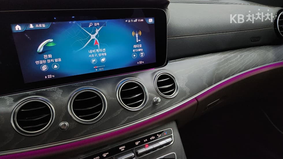 Mercedes-Benz - E-Class | E350 4MATIC Avantgarde 18