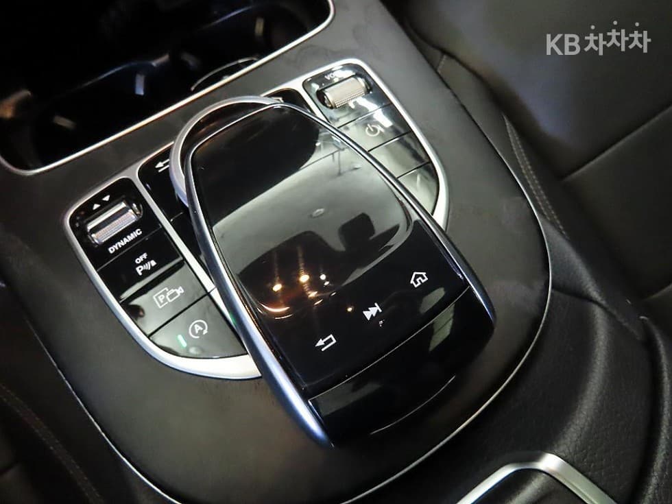 Mercedes-Benz - E-Class | E250 Avantgarde 13