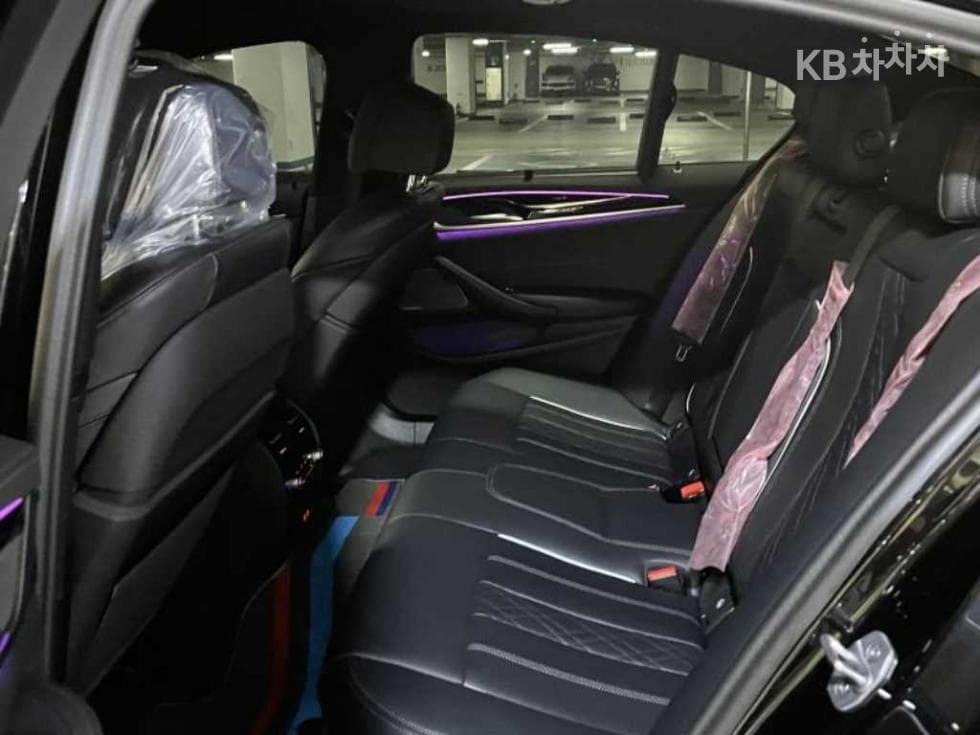 BMW - 5-Series | All New 530 M Sport 7