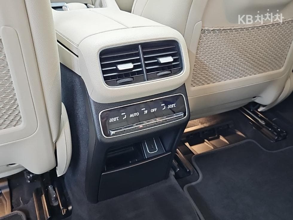 Mercedes-Benz - GLE-Class | 300 4Matic 13