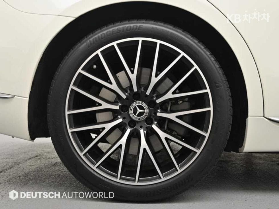 Mercedes-Benz - S-Class | S580L 4Matic Base 5