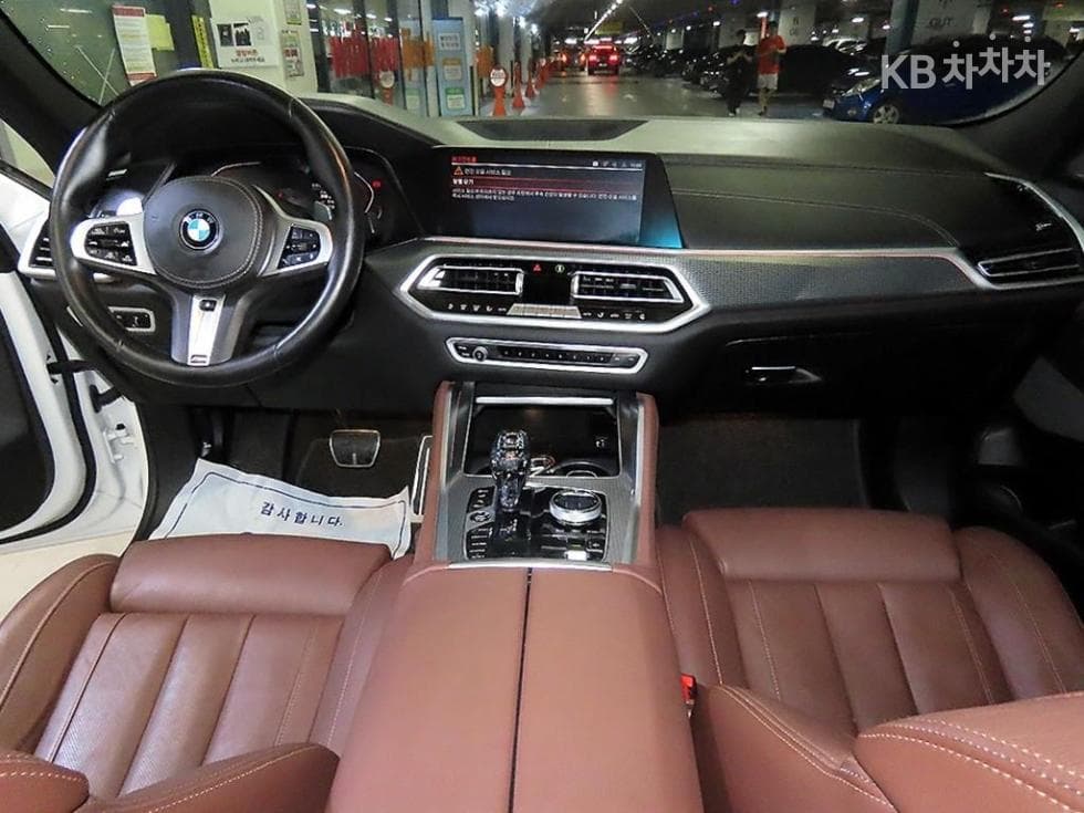 BMW - X6 | xDrive 40 M Sport Package 10