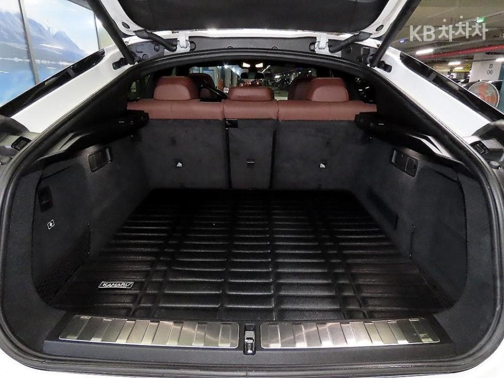 BMW - X6 | xDrive 40 M Sport Package 16