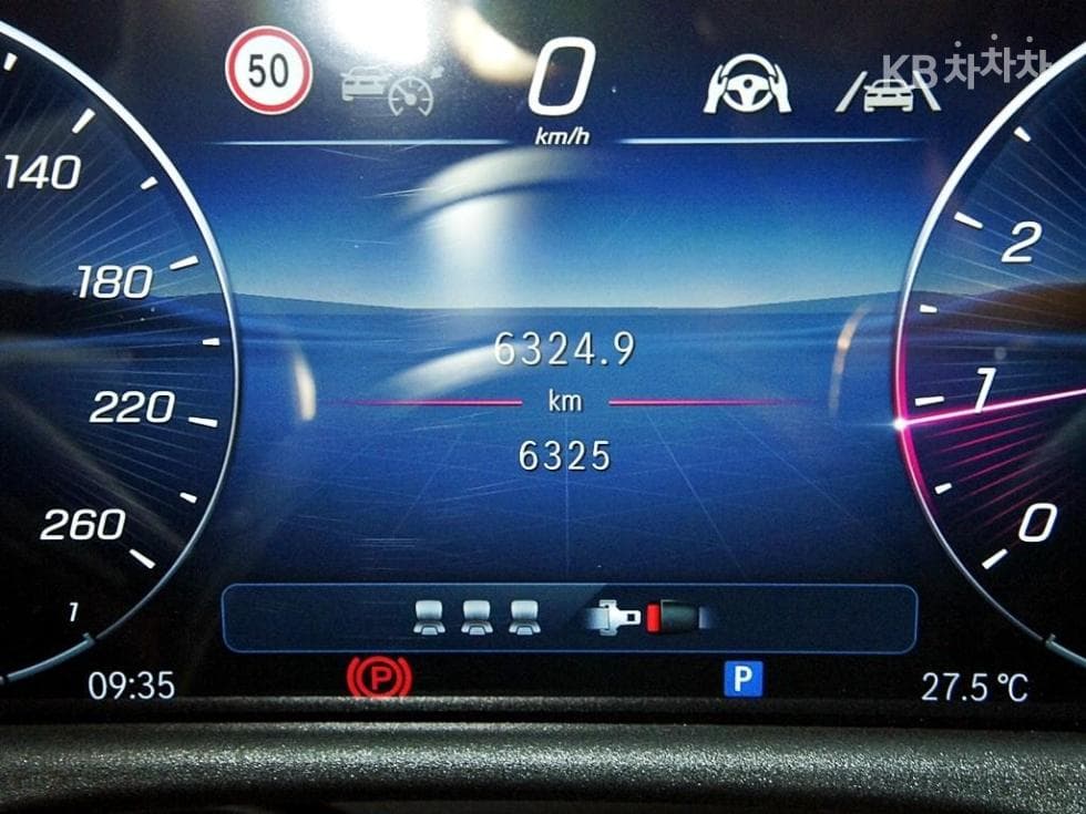 Mercedes-Benz - E-Class | E200 Avantgarde 9