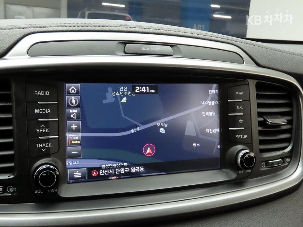 كيا - سورينتو | The New 2.0 T-GDI 2WD Noblesse 8