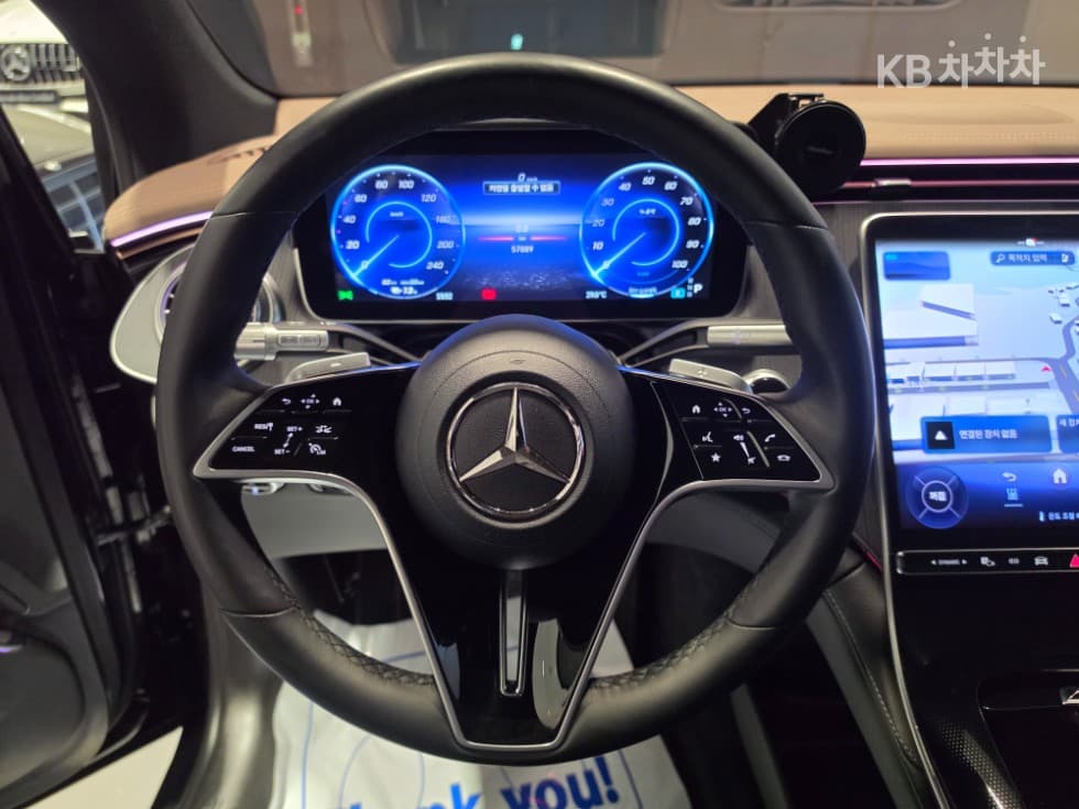 Mercedes-Benz - EQS | SUV SUV 450 4Matic Base 17