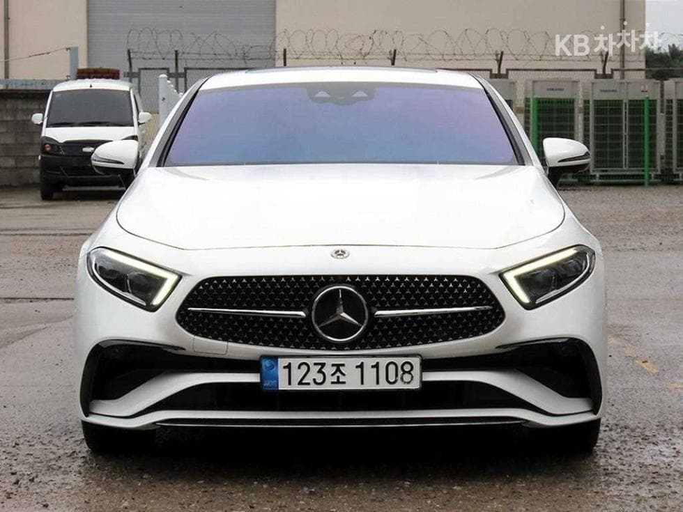Mercedes-Benz CLS-Class