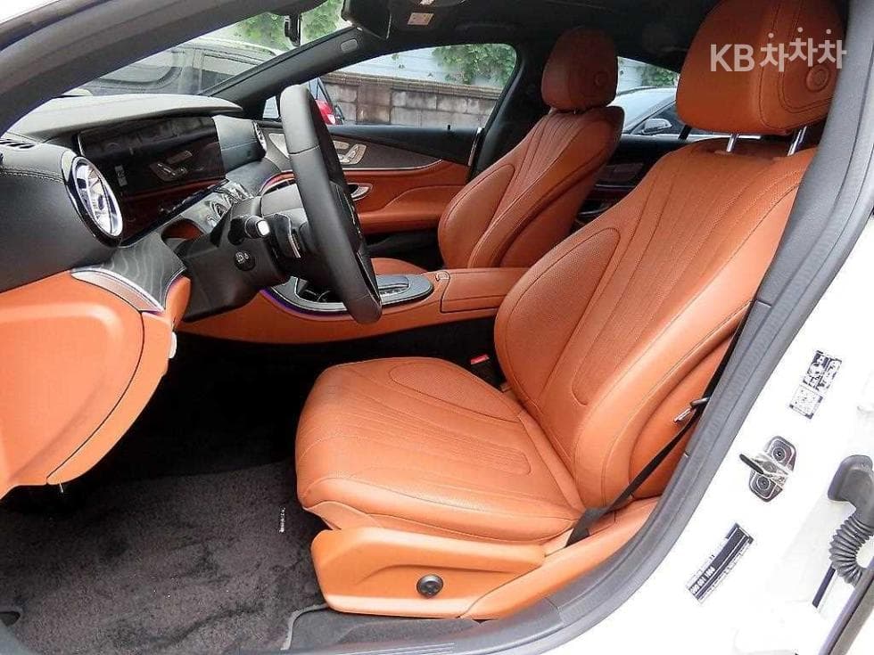 Mercedes-Benz - CLS-Class | 450 4MATIC Base 5
