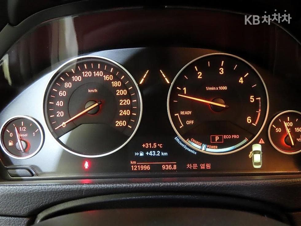 BMW - 3-Series | New 320 F30(12~) 9