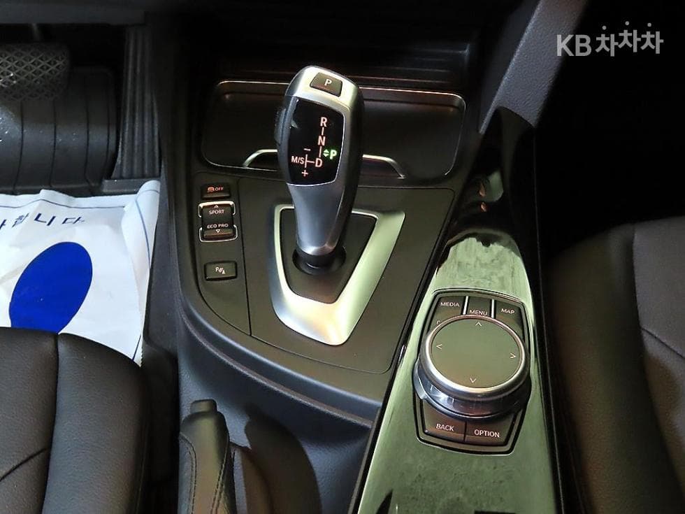 BMW - 3-Series | New 320 F30(12~) 12