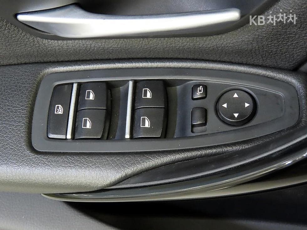 BMW - 3-Series | New 320 F30(12~) 13