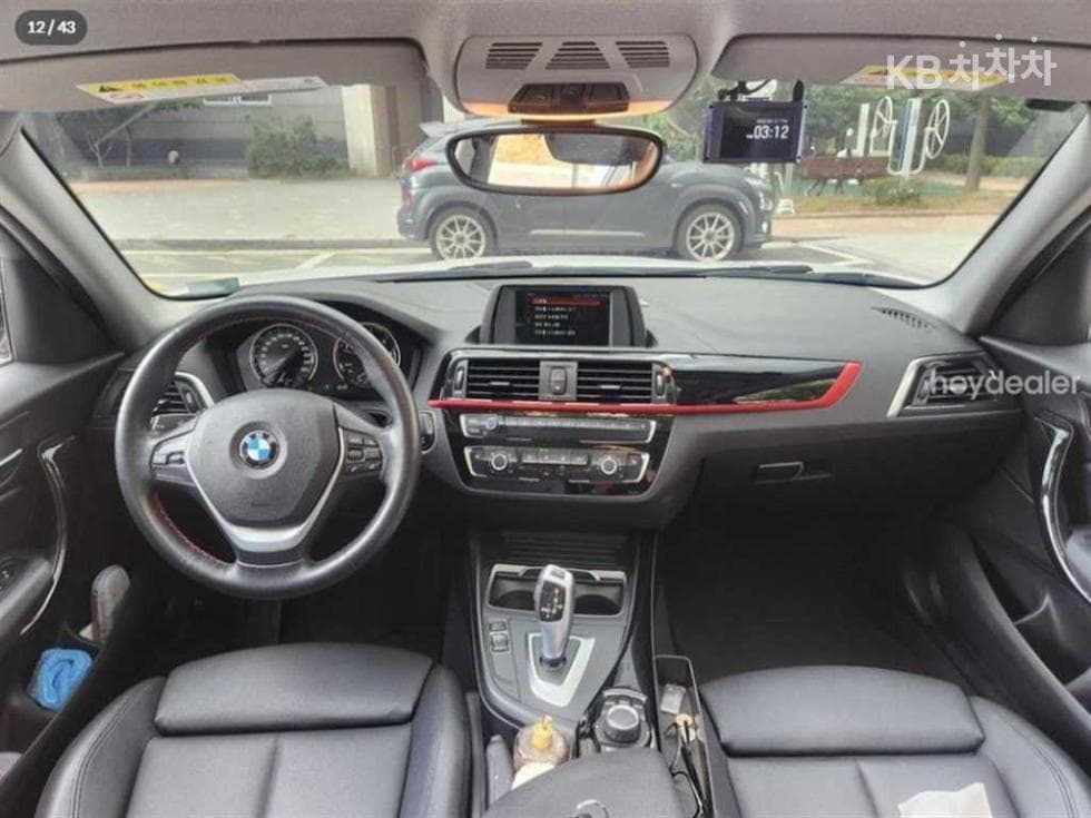 BMW - 1-Series | New 118 Sport Special 8