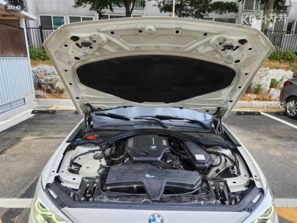 BMW - 1-Series | New 118 Sport Special 13