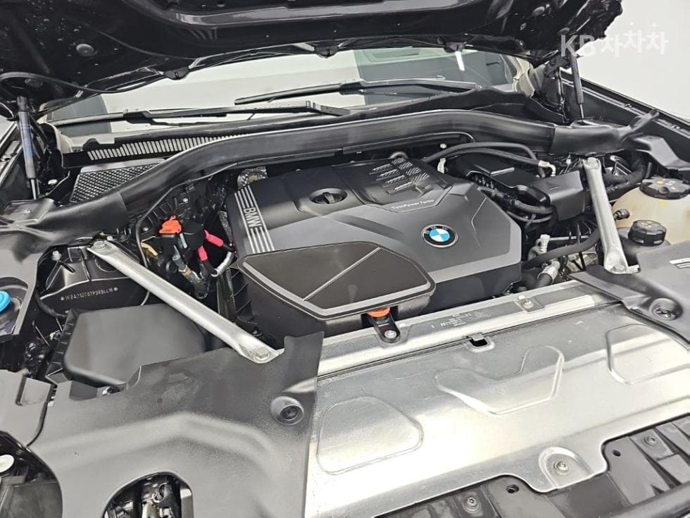 BMW - X4 | New xDrive 20 xLine 5