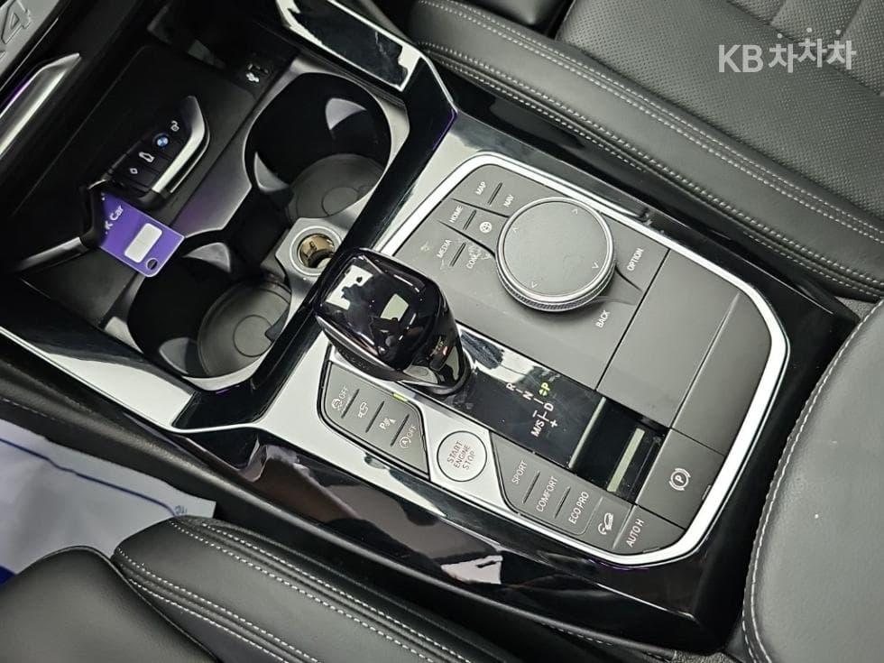 BMW - X4 | New xDrive 20 xLine 8