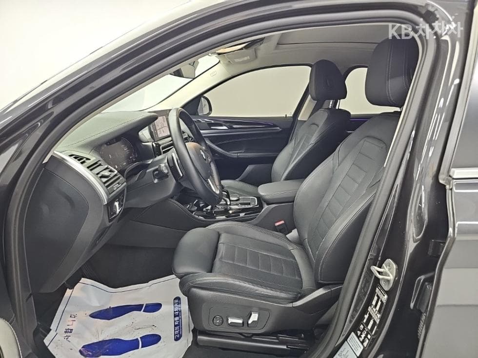 BMW - X4 | New xDrive 20 xLine 11