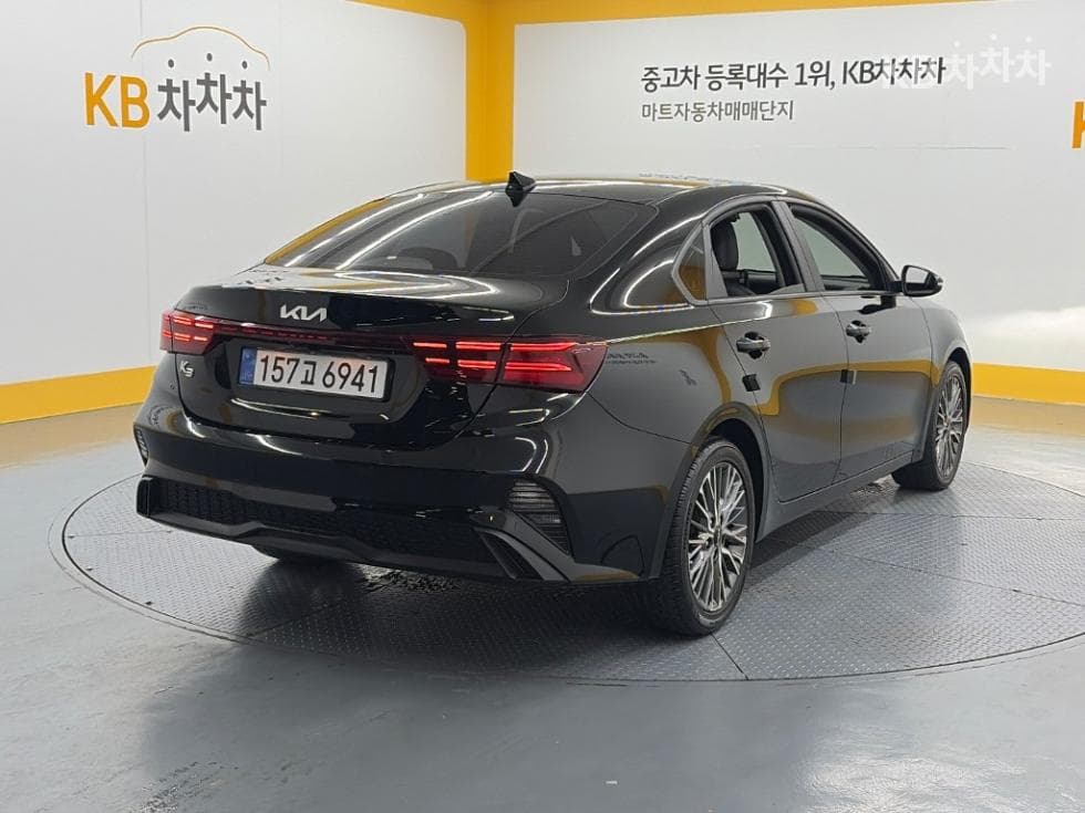 Kia - K3 | The New 1.6 Gasoline Prestige 4
