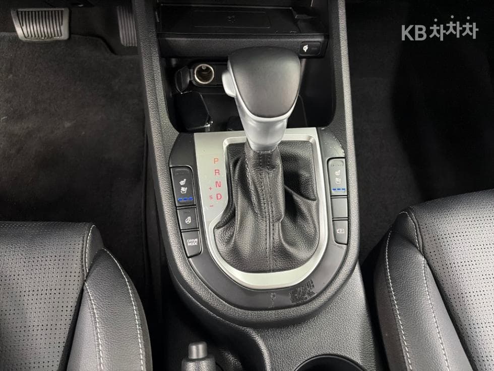 Kia - K3 | The New 1.6 Gasoline Prestige 8