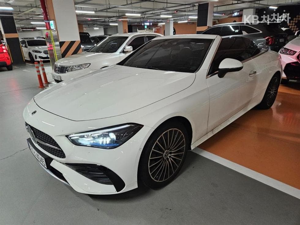 Mercedes-Benz - CLE-Class | 200 Cabriolet Base 3