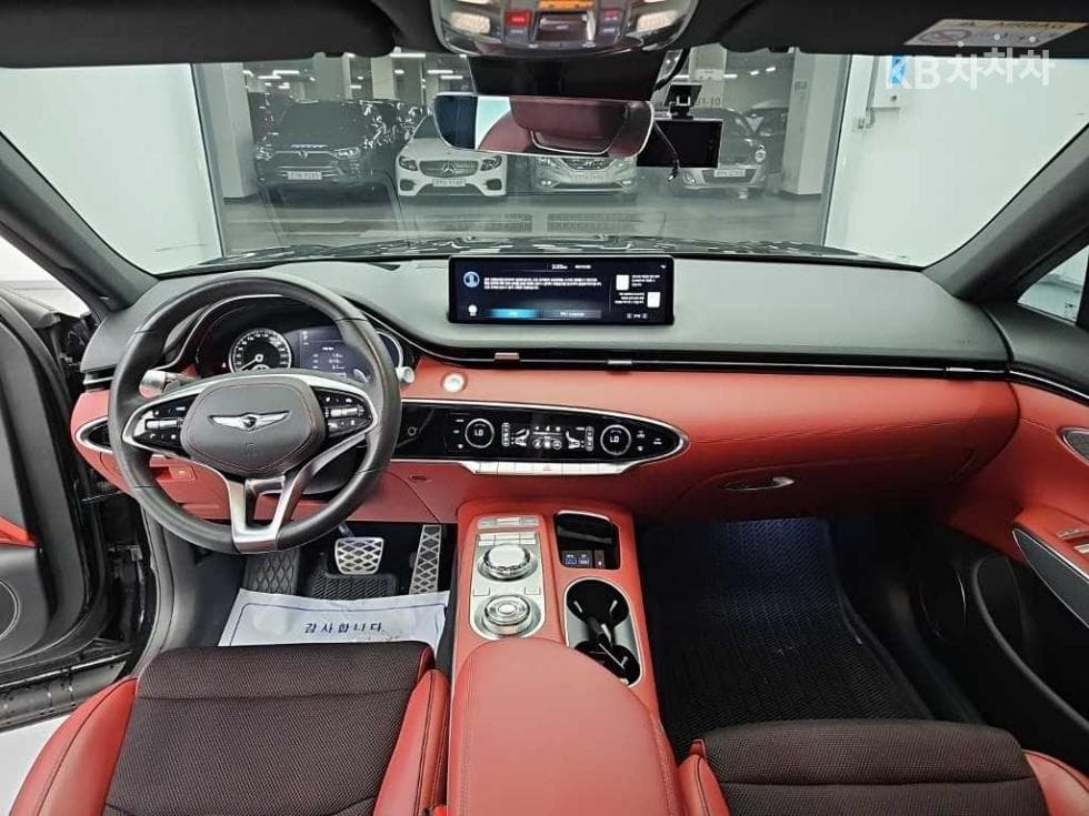 Genesis - GV70 | Gasoline 2.5T SportPackage 2WD 7