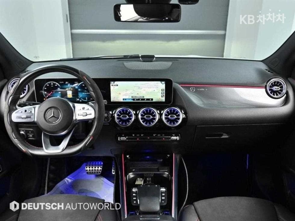 مرسيدس - GLA-Class | H247 250 4Matic Base 7