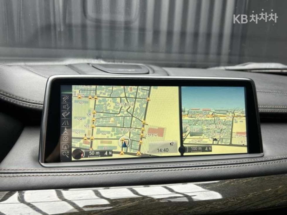 بي إم دبليو - X6 | M50 13