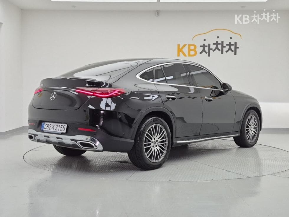 Mercedes-Benz - GLC-Class | 300 4Matic Coupe Avantgarde 4