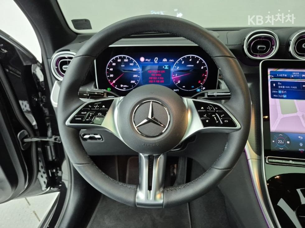 Mercedes-Benz - GLC-Class | 300 4Matic Coupe Avantgarde 9