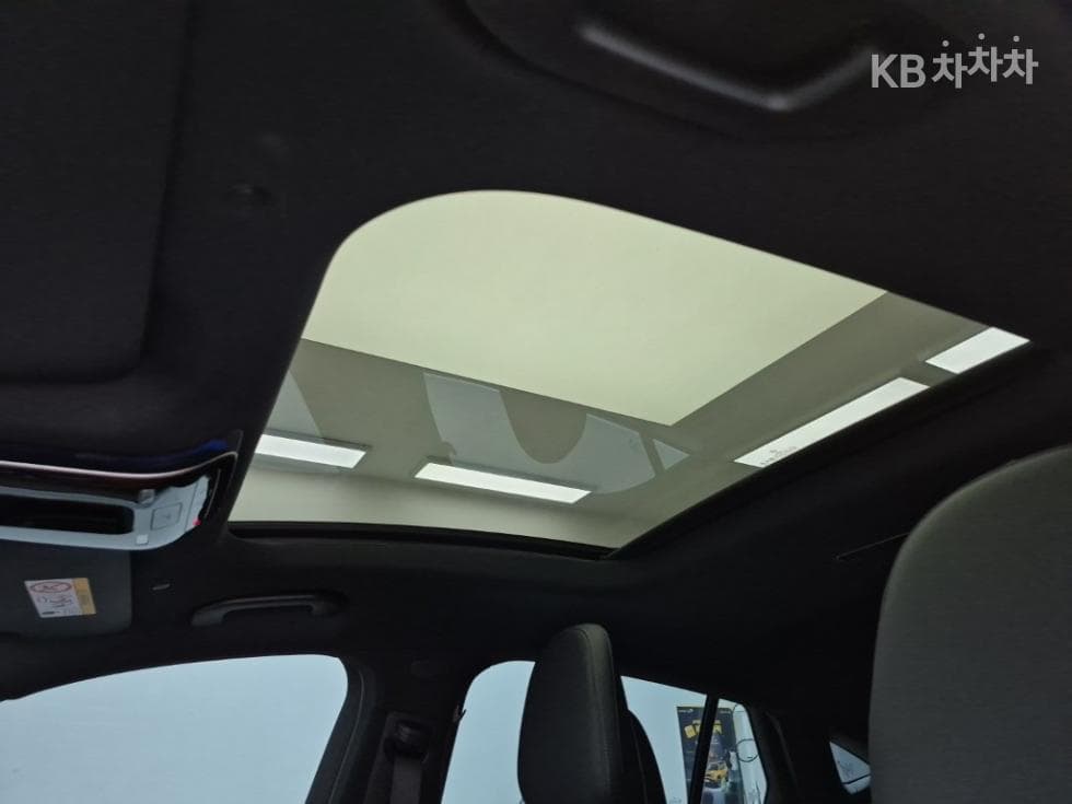 مرسيدس - GLC-Class | 300 4Matic Coupe AMG Line 13