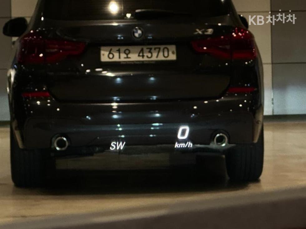 مرسيدس - E-Class | E300 AMG Line 11