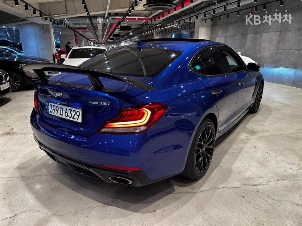 Genesis - G70 | SPORT 3.3T SPORT AWD Prestige 2