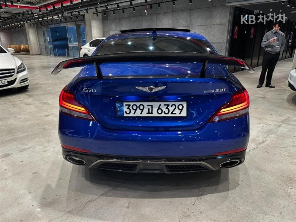 Genesis - G70 | SPORT 3.3T SPORT AWD Prestige 4