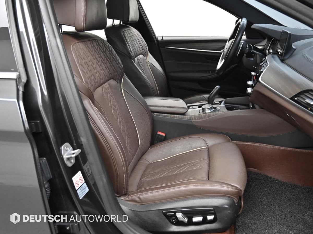 BMW - 5-Series | All New 520 M Sport Plus 10