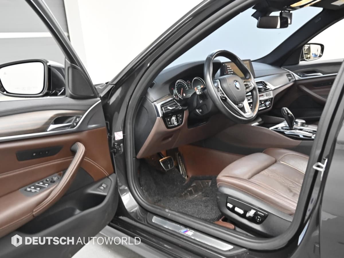 BMW - 5-Series | All New 520 M Sport Plus 11
