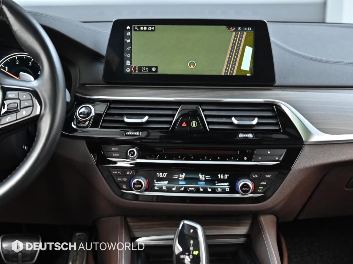 BMW - 5-Series | All New 520 M Sport Plus 14